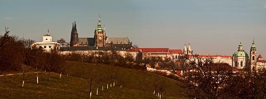 Pražský Hrad ze Seminářské zahrady