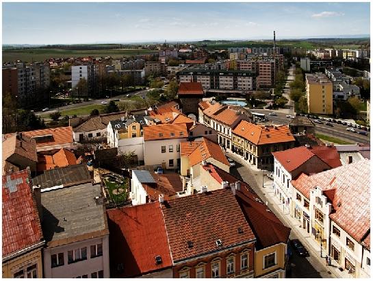 Pohled z věže na západ Loun