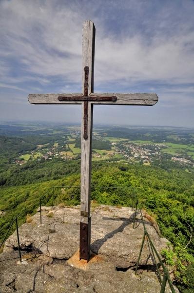 vrch Ořešník (800 m n.m.)