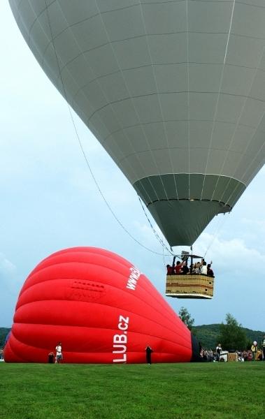 Start  horkovzdušných balonů