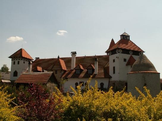 Hrad Červený újezd