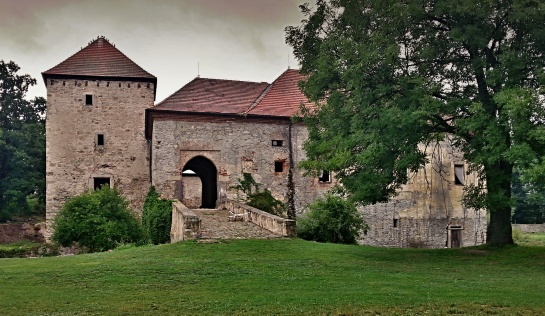 Horní tvrz Kestřany u Putimi