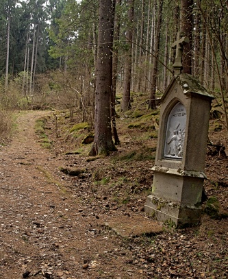 Křížová cesta nad Vyšším Brodem