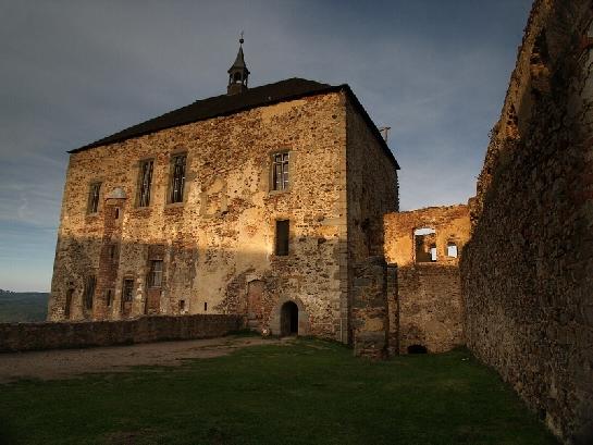 Točník, královský palác