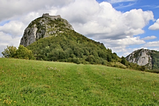 Francie  -  zřícenina kláštera Col de Montsegur