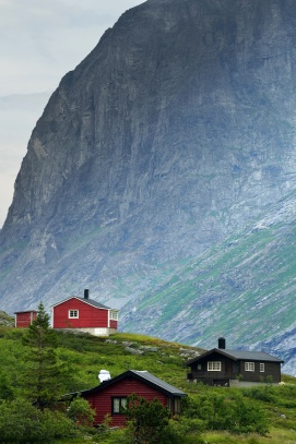 NORSKO - vesnička v NP Jostedalsbreen