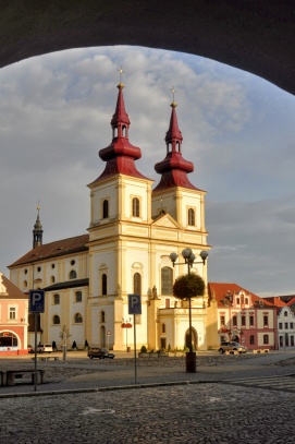 kostel Povýšení sv. Kříže - Kadaň