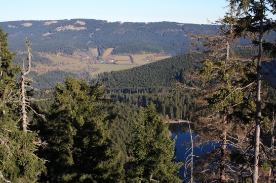 Černé jezero a Můstek z Jezerní stěny