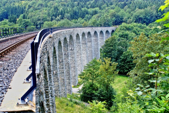 Železniční viadukt Novina