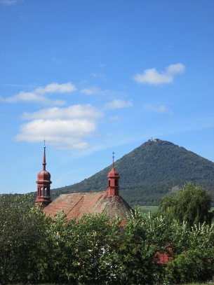 Milešovka od Velemína