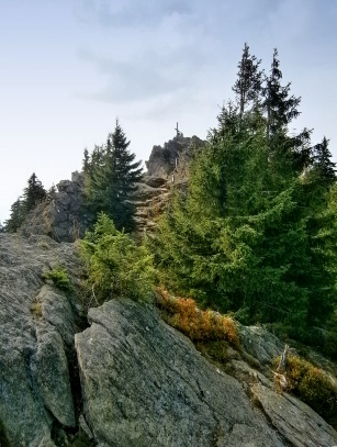 Velký Ostrý „Grosser Osser“ a Malý Ostrý  „Kleiner Osser“ 