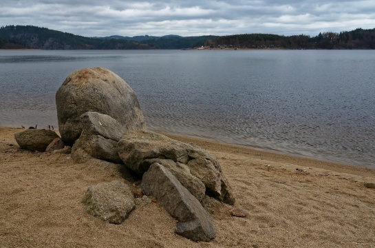  Orlická přehrada / Pohled na jezero