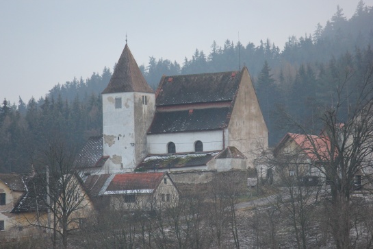 Albrechtice - kostel sv. Petra a Pavla