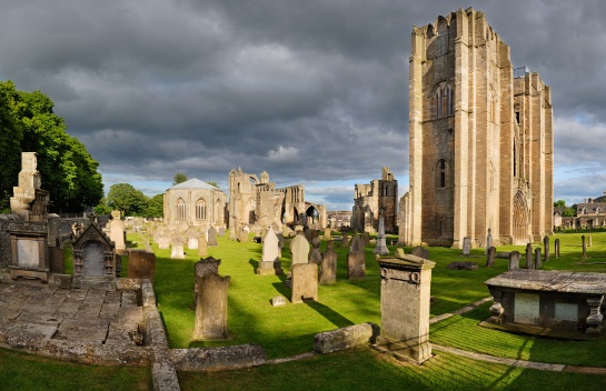 SKOTSKO - ELGIN CATHEDRAL