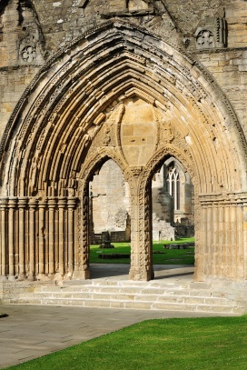 SKOTSKO - ELGIN CATHEDRAL