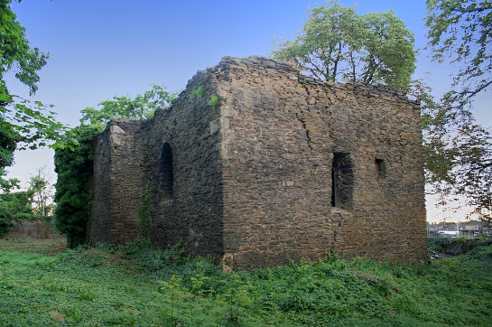 Zřícenina kostela Všech Svatých