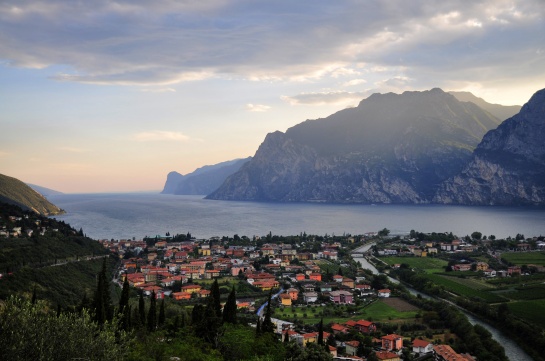 Jezero Lago Di Garda