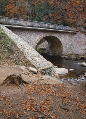 Zemská brána u Bartošovic