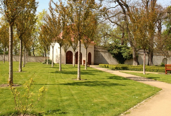 zámecký park v Benátkách nad Jizerou