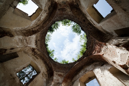 Zřícenina kaple sv. Jana u Týnce