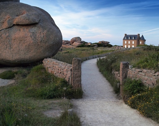 Cote de Granit Rose -růžové pobřeží