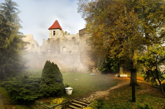 Zámek a hrad Klenová