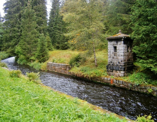 Vchynicko-tetovský plavební kanál