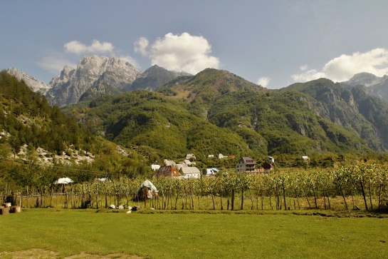 Albánie  -  vesnička  Theth  -  národní park