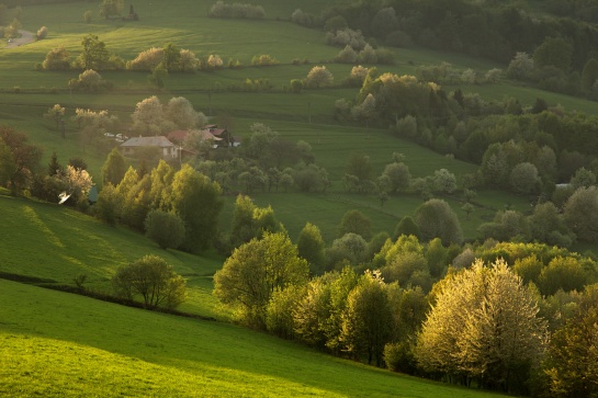 Podvečer pod Mikulčíným vrchem