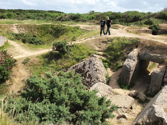 pozůstatky po německém opevnění Pointe du Hoc