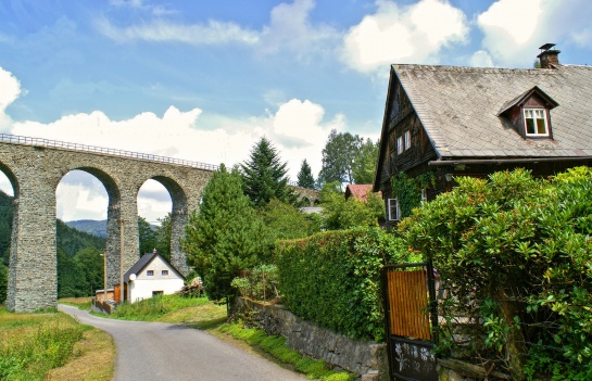 Železniční viadukt Novina