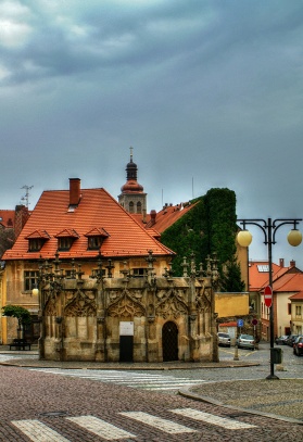 Kutná Hora - gotická kašna