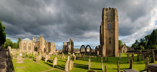 SKOTSKO - ELGIN CATHEDRAL