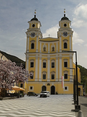 Mondsee - farní kostel sv.Michala