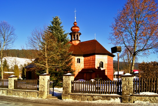 Velké Karlovice, kostel Panny Marie Sněžné