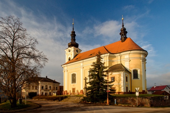 kostel sv. Bartoloměje - Pecka