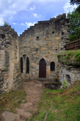 Novogotický palác - Valdštejn