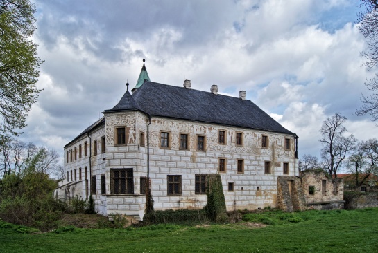 Zámek  Přerov nad Labem