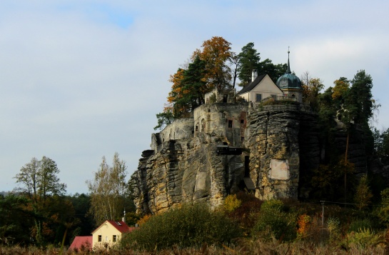 Skalní hrad Sloup v Čechách