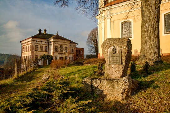 kostel sv. Bartoloměje - Pecka