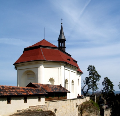 Poutní kaple sv. Jana Nepomuckého - Valdštejn