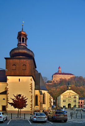 Náchod, kostel sv. Vavřince