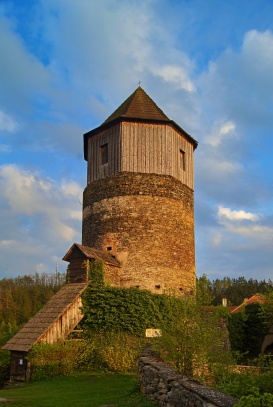 Rataje nad Sázavou Pirkštejn