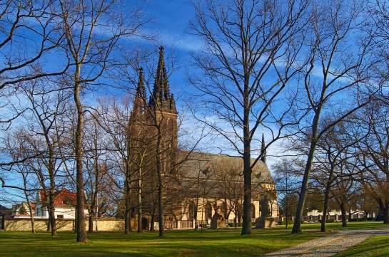 Praha Vyšehrad kostel sv. Petra a Pavla