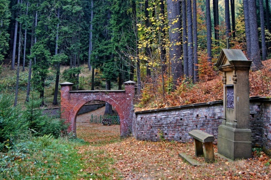 Suchý Důl, Suchodolská léčivá studánka