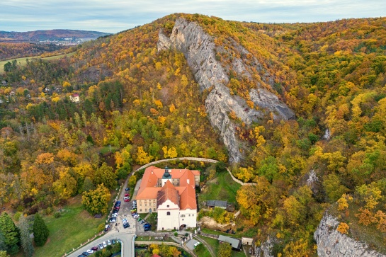 Svatý Jan pod Skalou