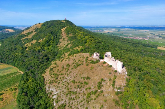 hrad Děvičky - Pálava