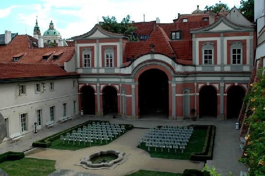 Ledeburská zahrada čelo, Praha