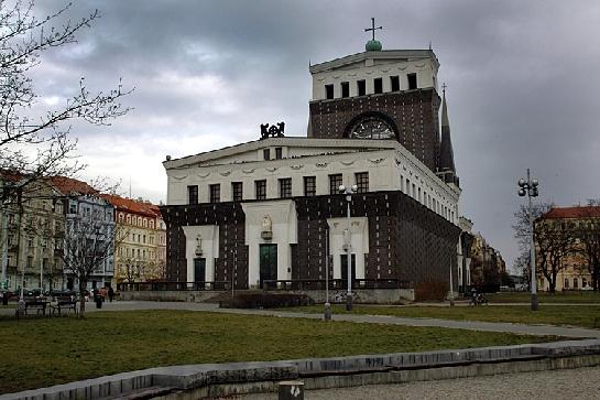 Farní kostel Nejsvětějšího Srdce Páně