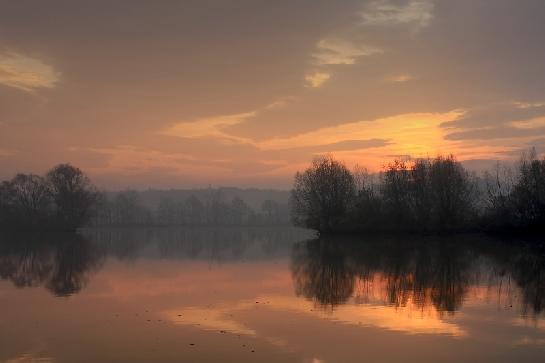 Východ slunce nad Kotvicí